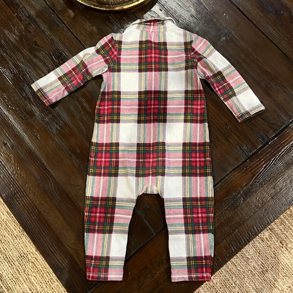 Hanna Andersson timeless Christmas PJs - Picture 7 of 8